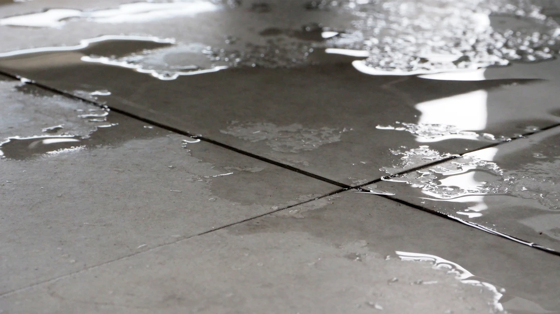 how does a plumber find a water leak underground